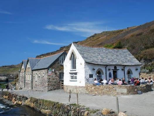 Yha * Boscastle